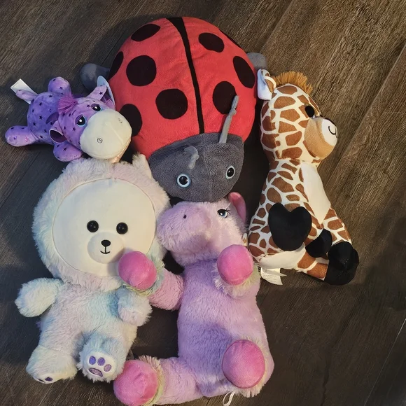 Colorful Plush Toy Set for Kids - Picture 1 of 1